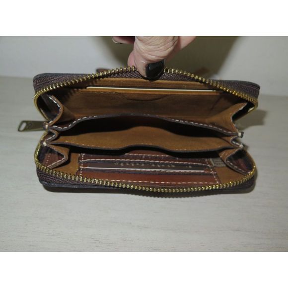 Patricia Nash S1470618 Riot Rust Ragusa Signature Map Leather Wristlet Wallet - Picture 10 of 10